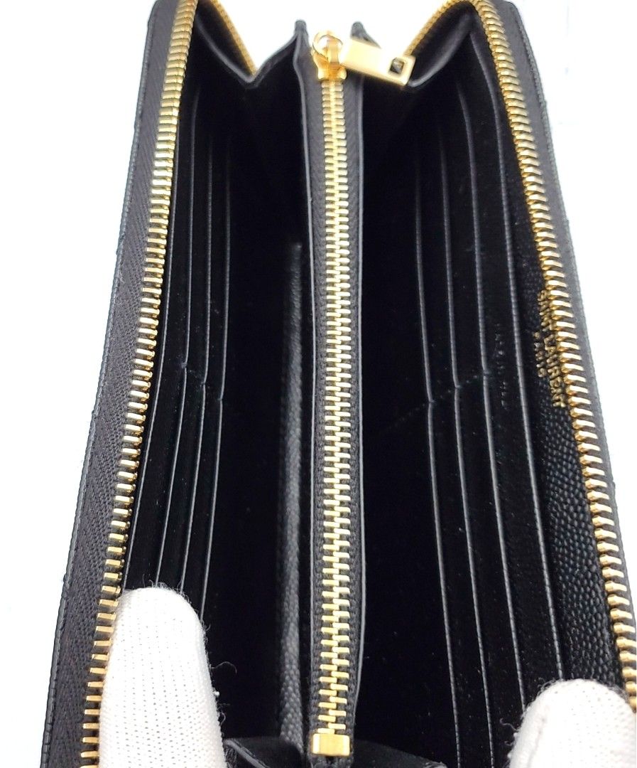 極美品 イヴ・サンローラン 長財布 ブラック 金ロゴ ラウンド 極美品 イヴ・サンローラン 長財布 ブラック 金ロゴ ラウンド