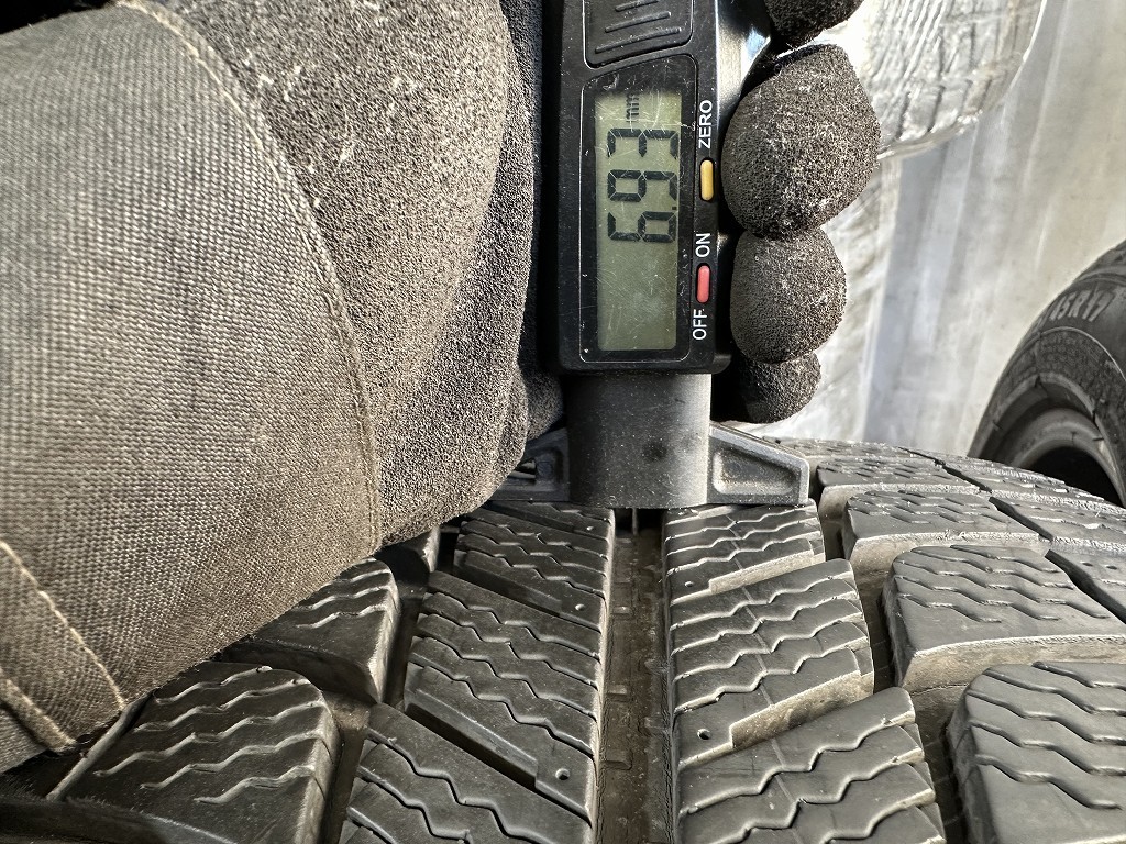 225/45R17 94H 4本 MICHELIN X-ICE XI3【中古/スタッドレス/埼玉より発送】_画像4