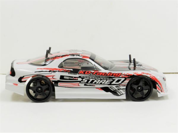 【激安！日本全国送料無料！ お買い得！】1/10 ドリフトラジコンカー用 スペアボディー　マツダ ＲＸ-7 FD3S タイプ 白-2_取り付け例