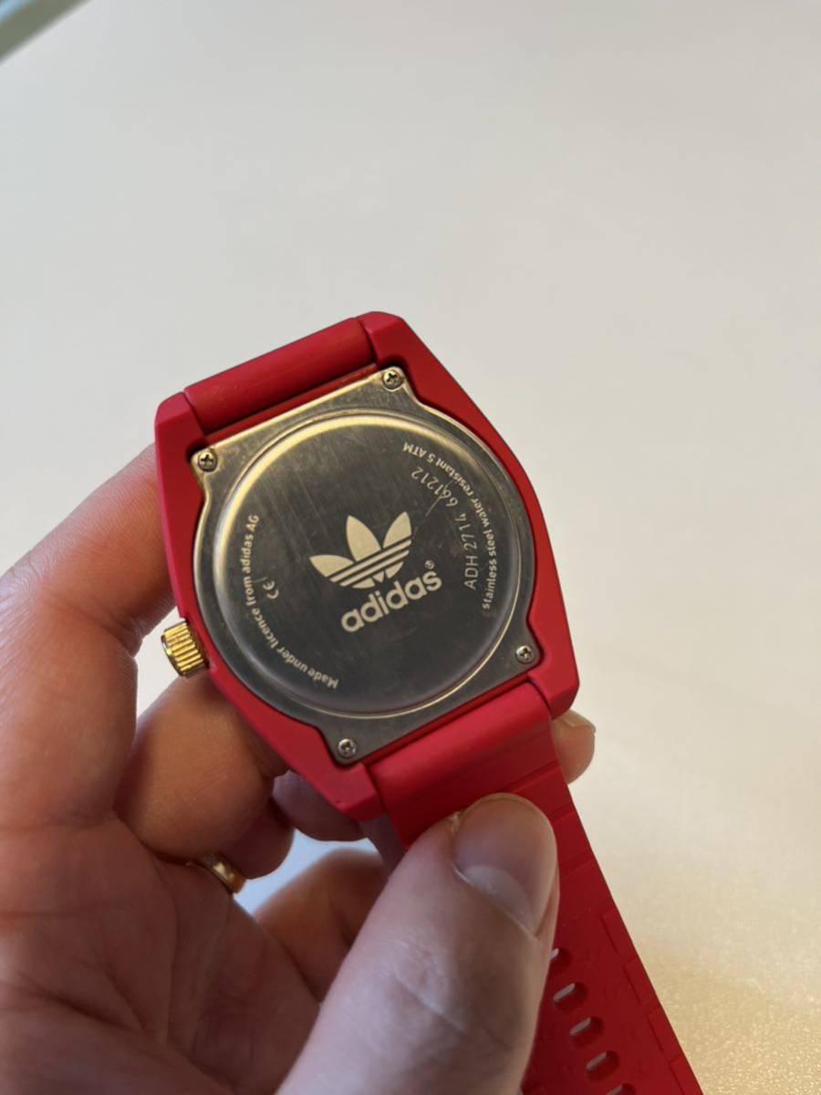 adidas ADH-2986 デジタル 時計 電池交換済み ピンク 黒 稼働中 - 時計