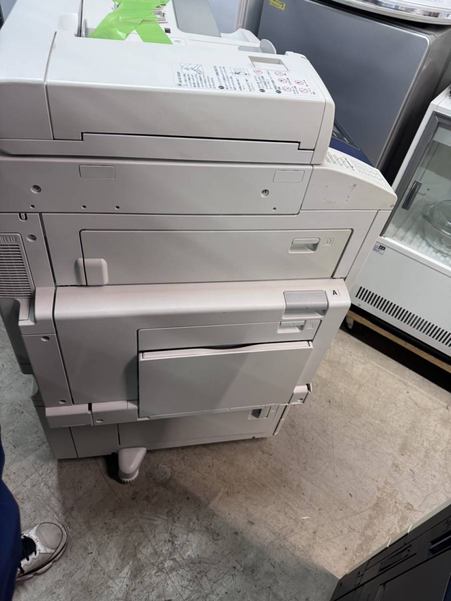 FUJI XEROX カラー複合機 DocuCentre-V C2275 通電確認済み コピー機 4段 A3 富士ゼロックス ☆ (引き取り限定)_画像8