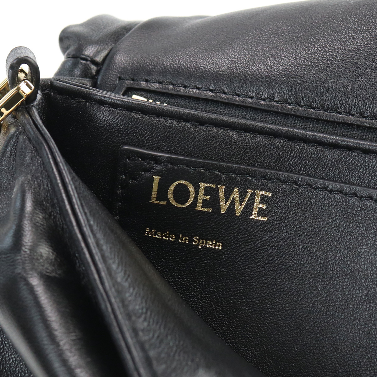 中古美品ロエベLOEWE パファー ゴヤバッグ ショルダー ラムスキン ブランド AP40P41X01 1100 ランク：S us-1 レディース_画像4