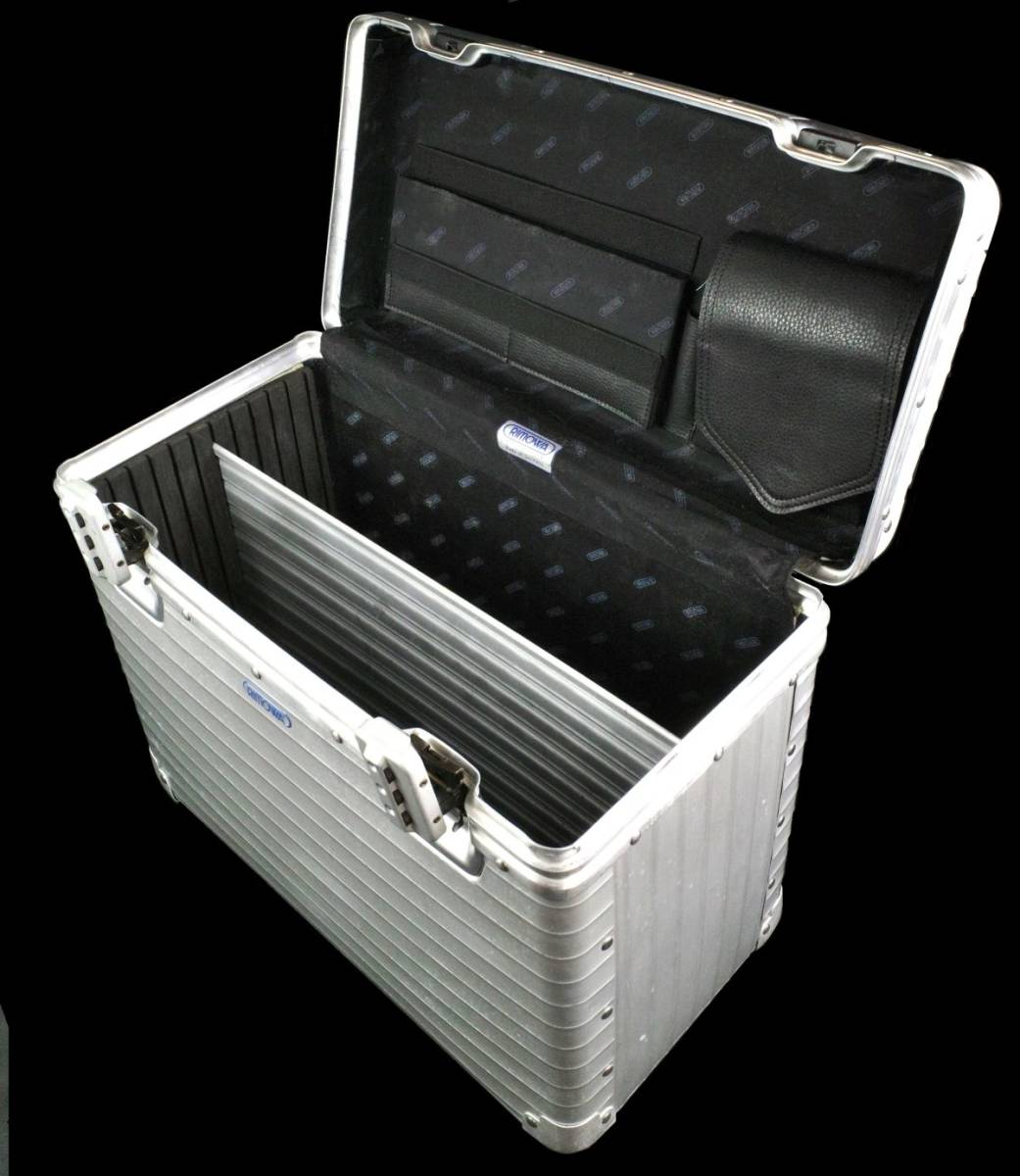 RIMOWA* Rimowa 965.031[TOPAS/ topaz ] Pilot * case records out of production 38L(XL) combination lock 950000