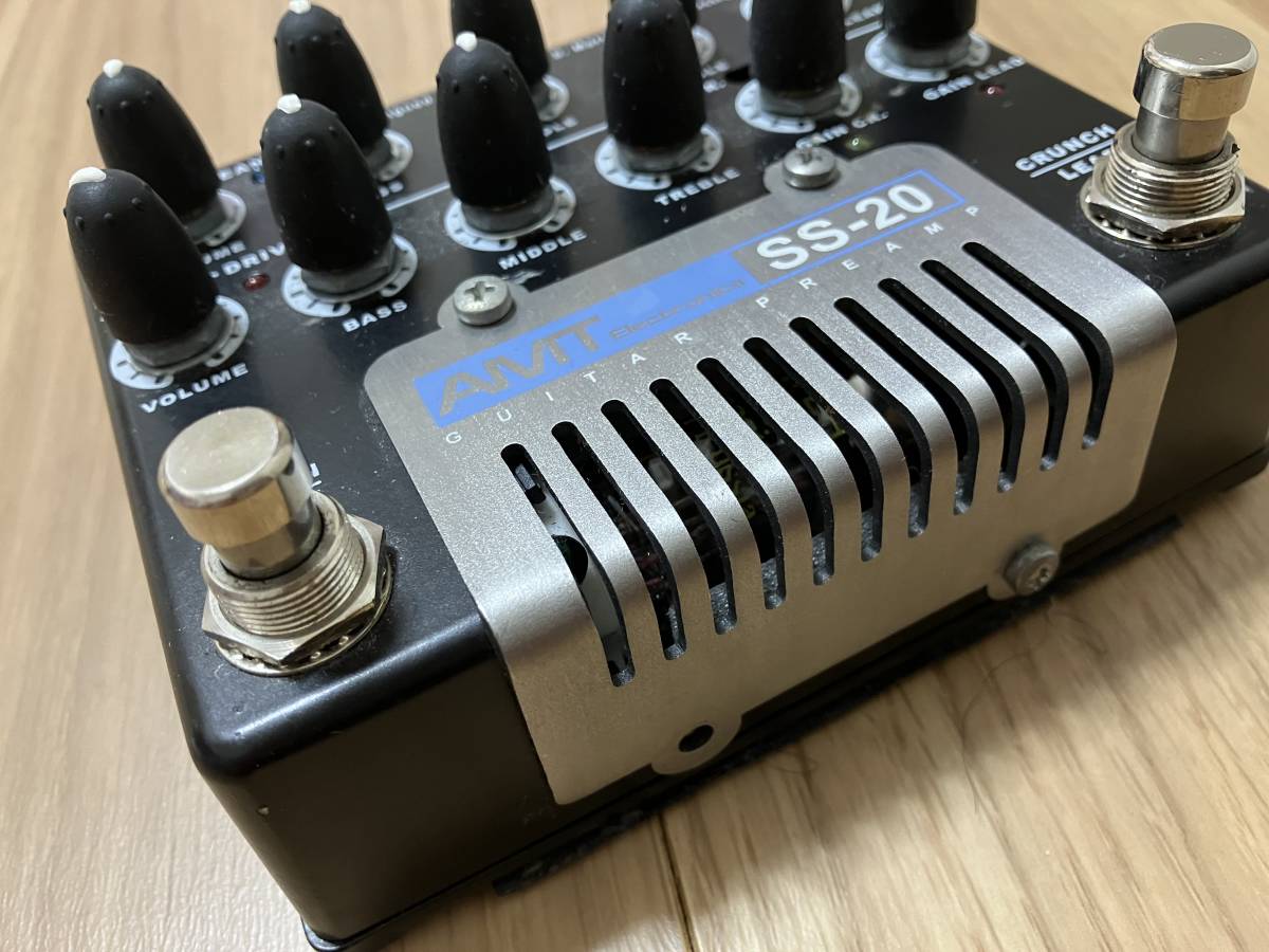 【難あり】AMT SS-20 真空管プリアンプ Soul Power Instruments（SPI）の改造あり（おまけ付き）ギター フロア型プリアンプ チューブアンプ_画像3