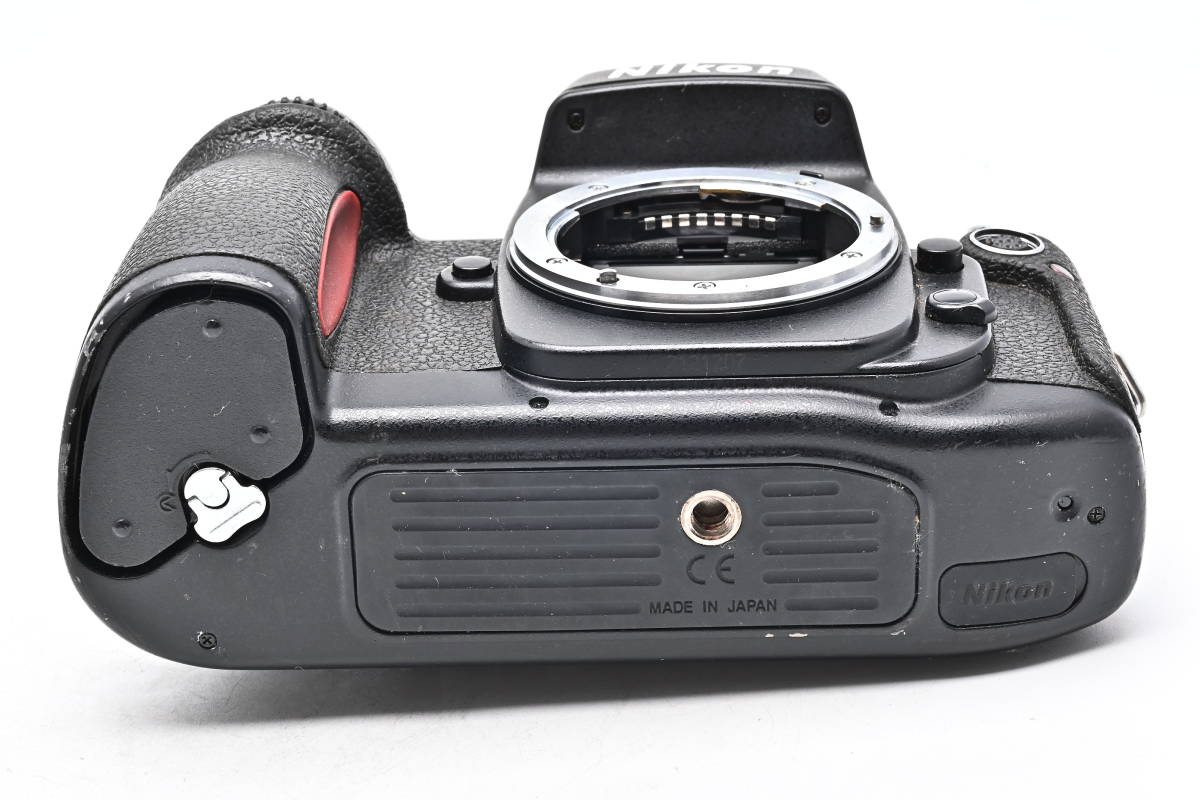 1B-890 Nikon ニコン F100 一眼レフフィルムカメラ オートフォーカス_画像5