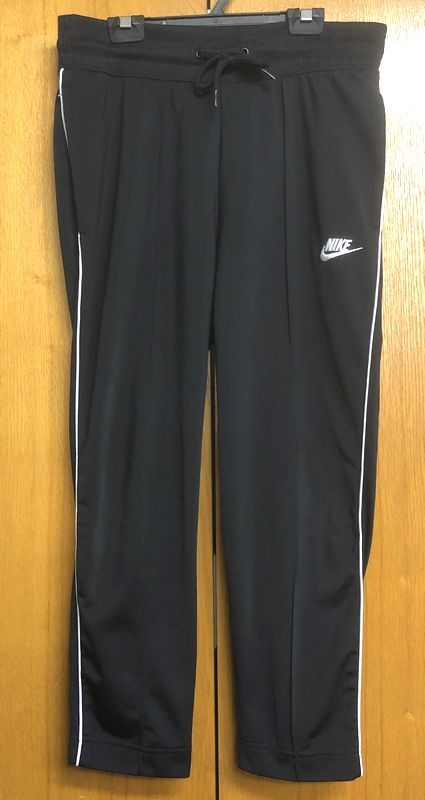 レディース★NIKE★ジャージパンツ　S　黒　中古品_画像1