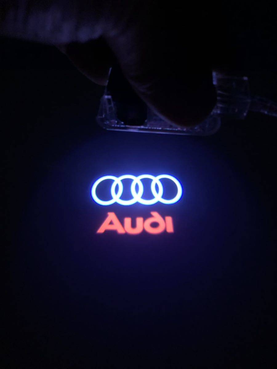 アウディ Audi カーテシランプ【Z196】_画像3