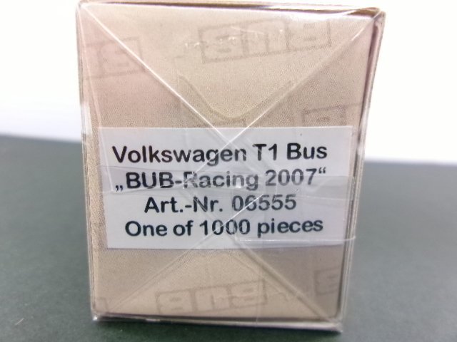 プレミアムクラシックス BUB 1/87 VW T1 バス BUB Racing 2007 + トレーラー (2232-494)_画像9