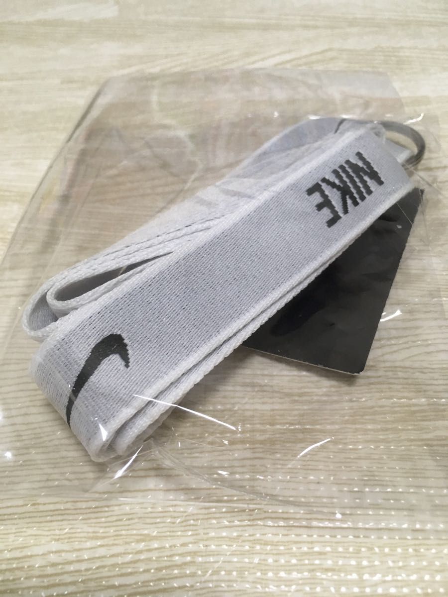 【新品】NIKE LANYARD STRAP KEYCHAIN