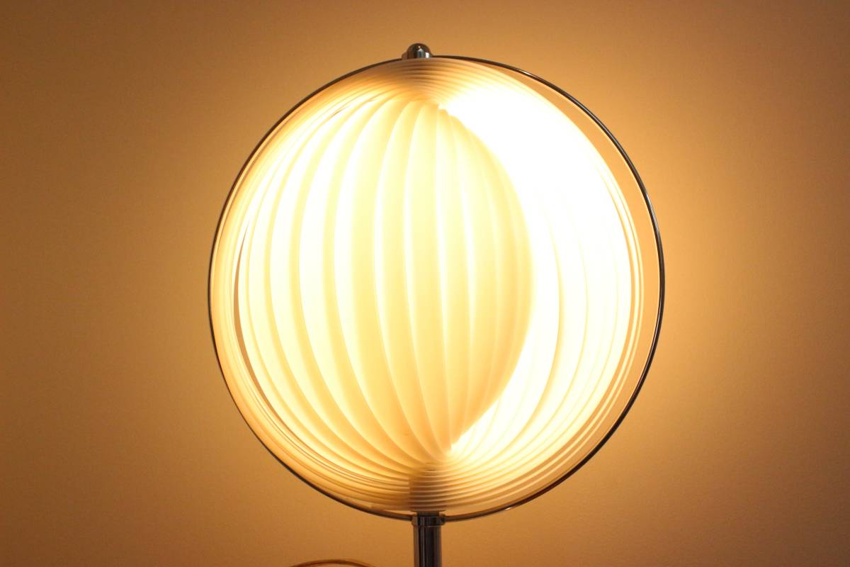 Dana Light Twister テーブルランプ ライト 照明 Moon lamp Dana Light Twister テーブルランプ ライト 照明 Moon lamp