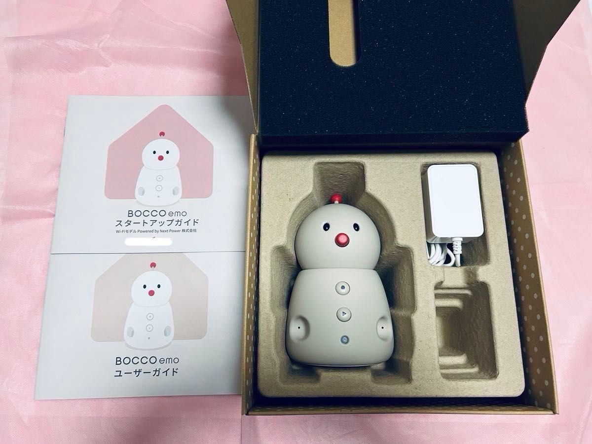 BOCCO emo 新品　ボッコ エモ 見守りロボット おしゃべりロボット 未使用 ユカイ工学 ファミリーロボット