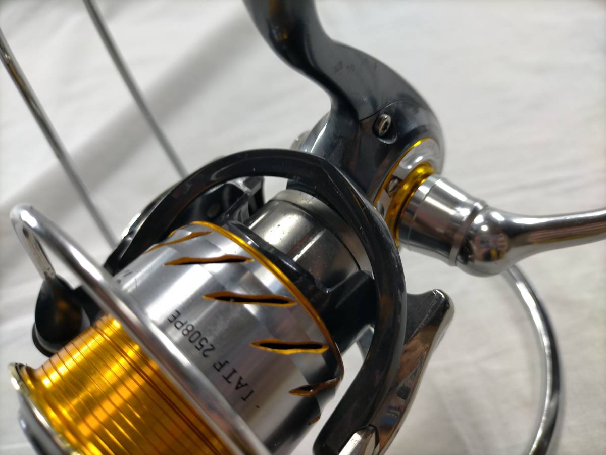 覽麥【日本製】 ダイワ 13セルテート 2508PE Daiwa CERTATE 覽麥【日本製】 ダイワ 13セルテート 2508PE Daiwa CERTATE