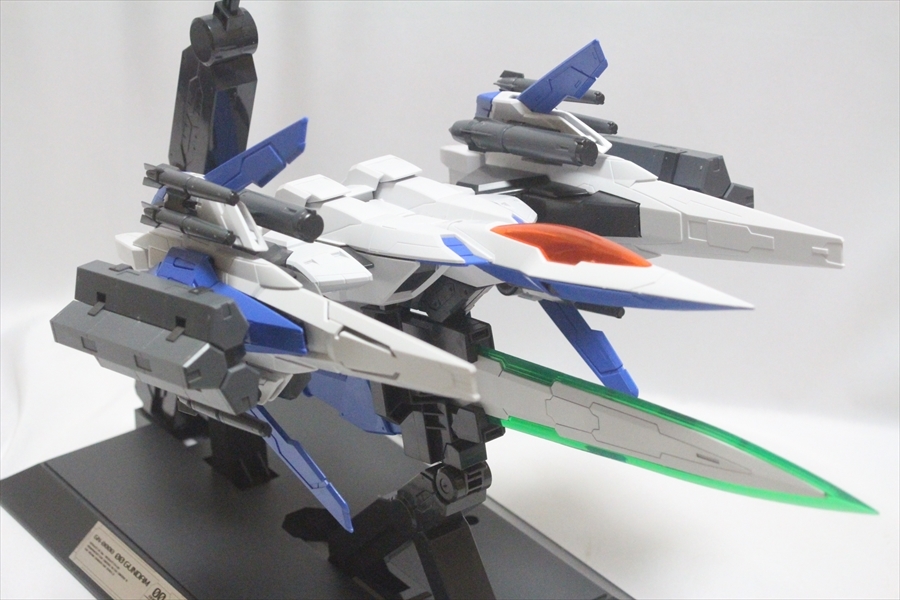 初回購入特典・おまけ付 PG 1/60 ダブルオーライザー/スタンド 初回購入特典・おまけ付 PG 1/60 ダブルオーライザー/スタンド