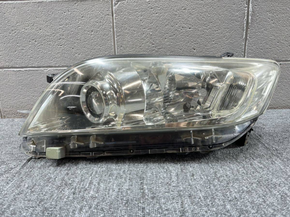 R60125 ヴァンガード ACA38 純正 ヘッドライト 左 HID 81185-42381 ICHIKOH 42-44 _画像1