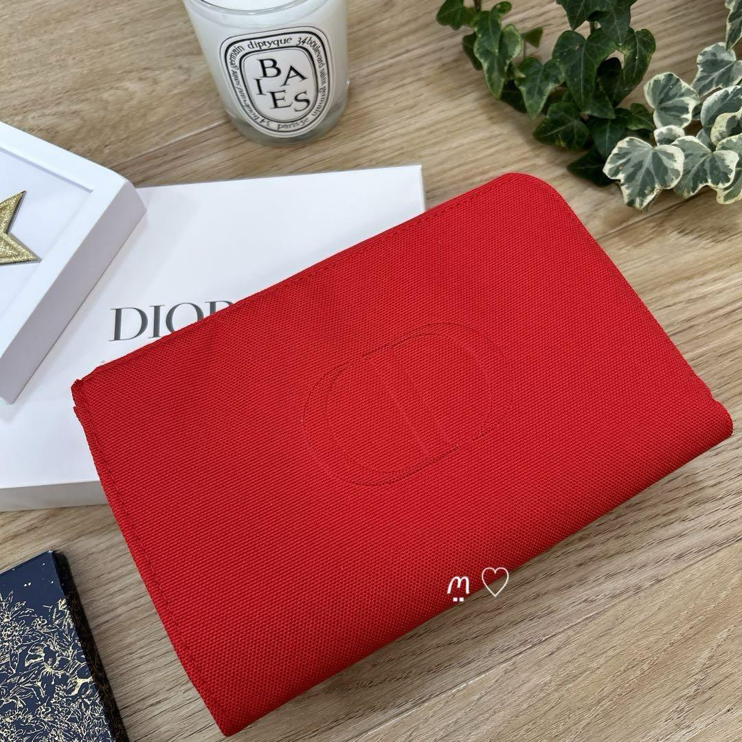 送料無料　新品　Dior　ディオール　ノート　ポーチ　スターピンブローチ　ノベルティ　ギフト_画像4