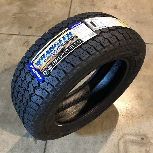 С сумкой для хранения (IK034.7) БЕСПЛАТНАЯ ДОСТАВКА [Набор 2] Goodyear WRL в приключении 275/55R20