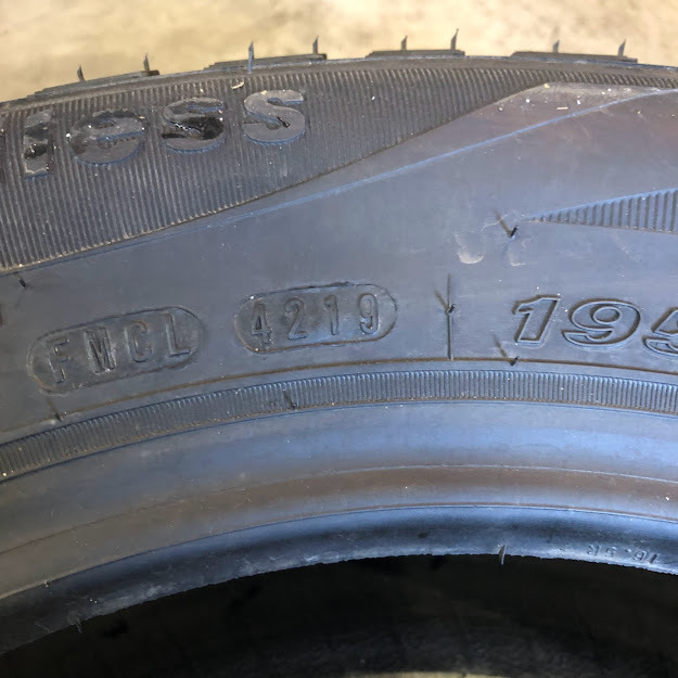 保管袋付 (BQ002.7) 送料無料[4本セット] NEXEN WINGUARD ice 195/60R15 88Q 2019年製造 室内保管 格安スタッドレス 195/60/15._画像6