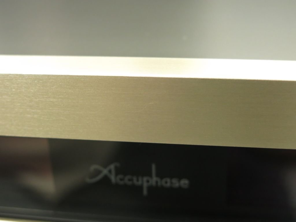 Accuphase CDプレーヤー DP-75　中古品　リモコン付き_画像3