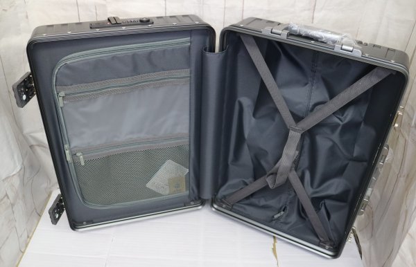 16 01430 * Carry case suitcase front open TSA lock USB charge port many storage pocket with cover black [USED goods ]