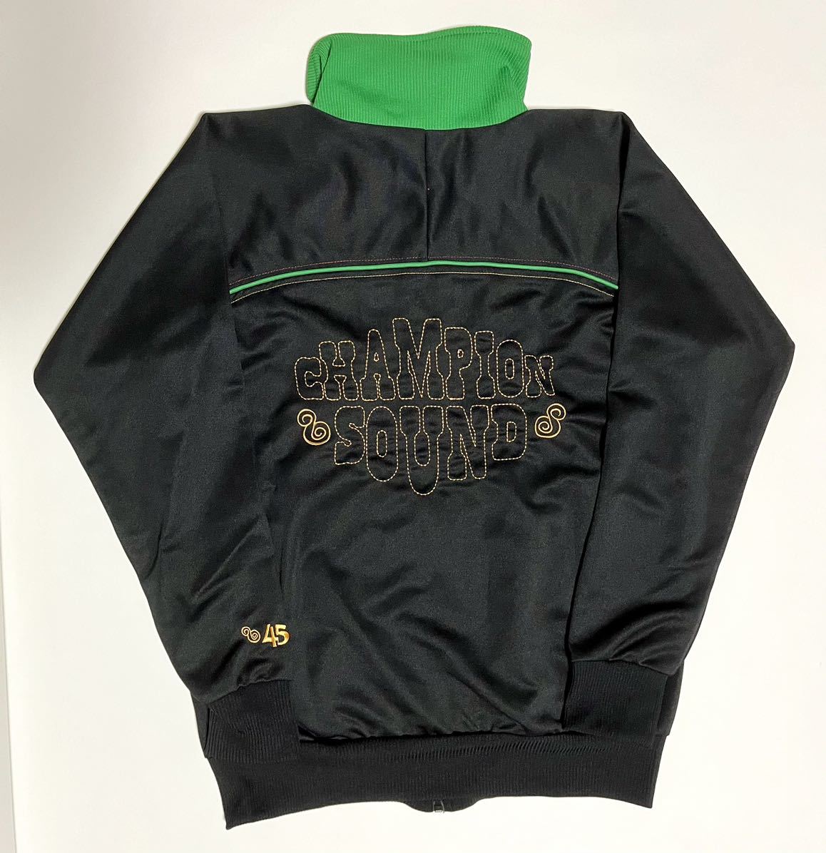 新品 激レア EXACT-SCIENCE エグザクトサイエンス CHAMPION 新品 激レア EXACT-SCIENCE エグザクトサイエンス CHAMPION