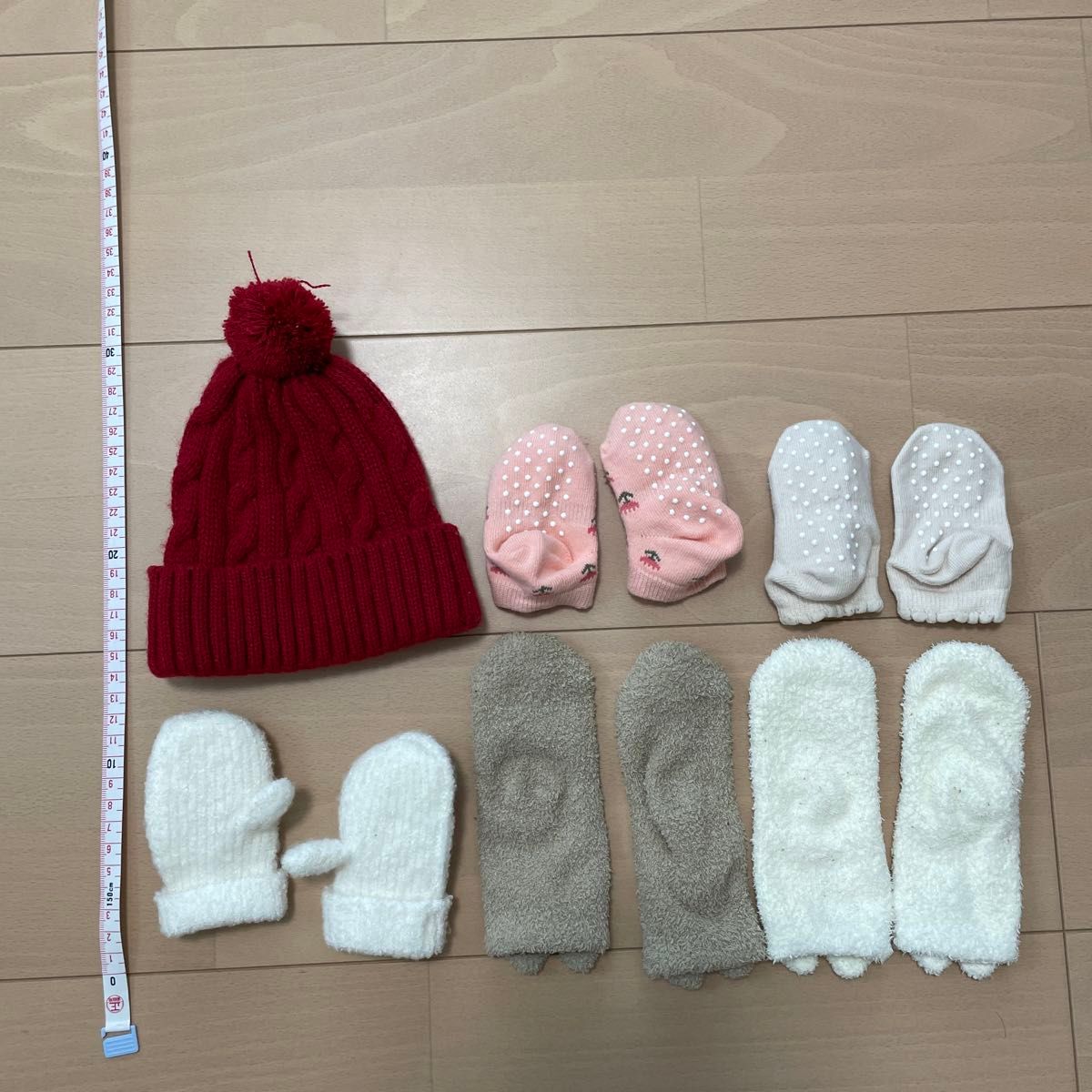 【6点セット】手袋 ミトン　ニット帽　靴下　ベビー服　新生児　子ども服