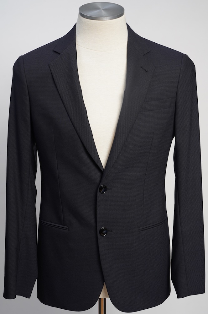 【ST361】 ジョルジオアルマーニ黒ラベル ウール 「SOHOモデル」濃紺無地スーツ（48）A/W 定価$2,695 新品
