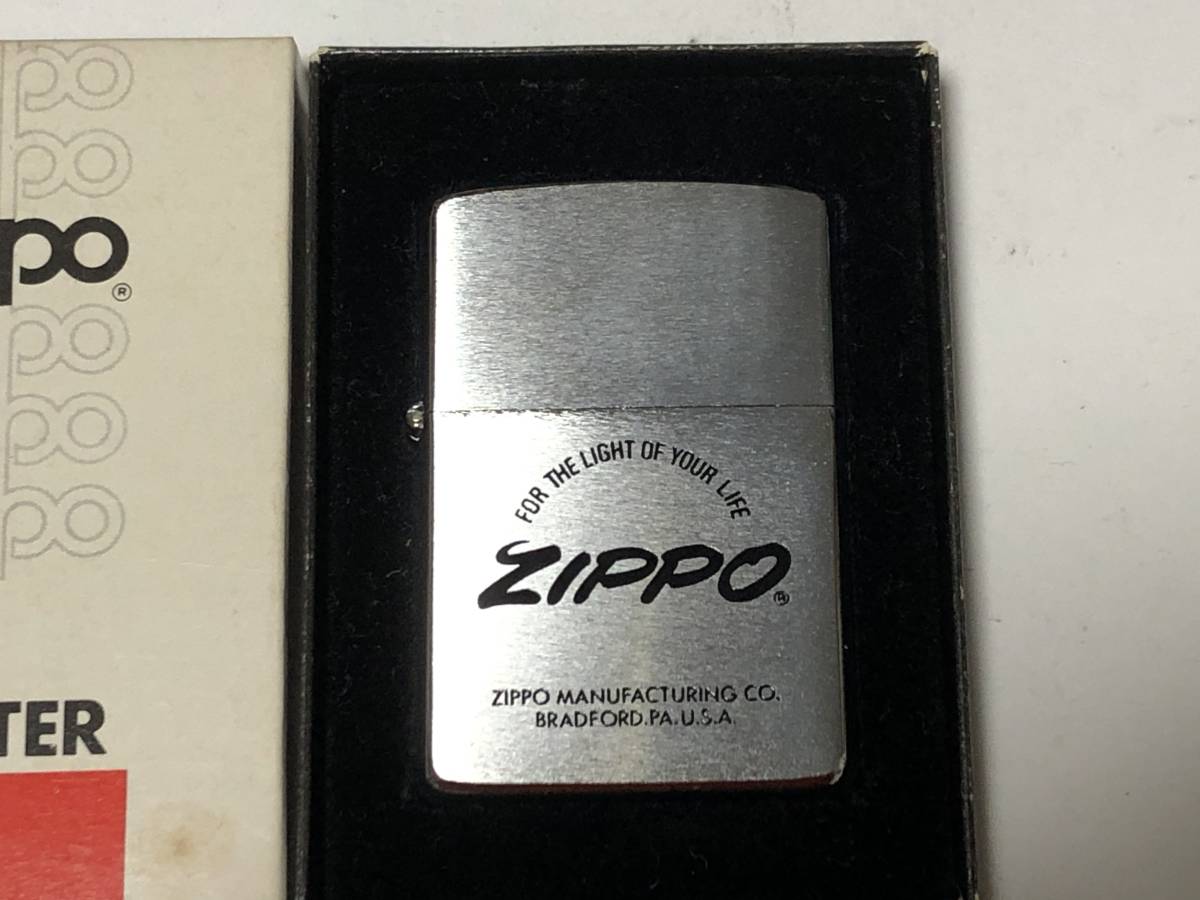 未使用 ZIPPO ジッポー ロゴマーク 1982年製 ブラックロゴ 希少 アメリカ 喫煙具 MADE IN USA_画像3