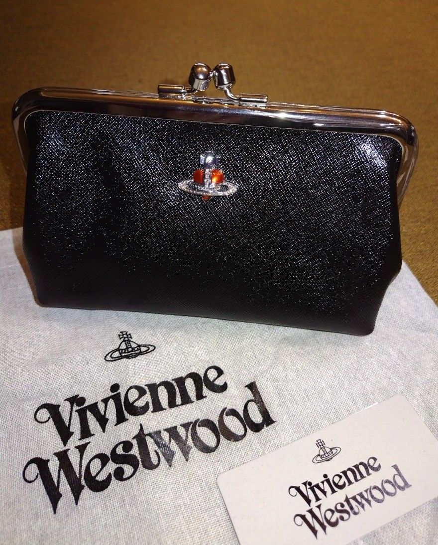 新品 Vivienne Westwood  ヴィヴィアンウエストウッドがま口ポーチ