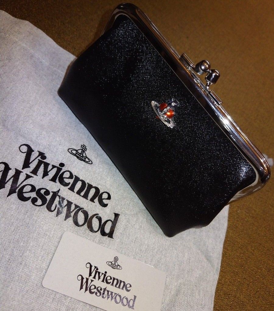 新品 Vivienne Westwood ヴィヴィアンウエストウッドがま口ポーチ