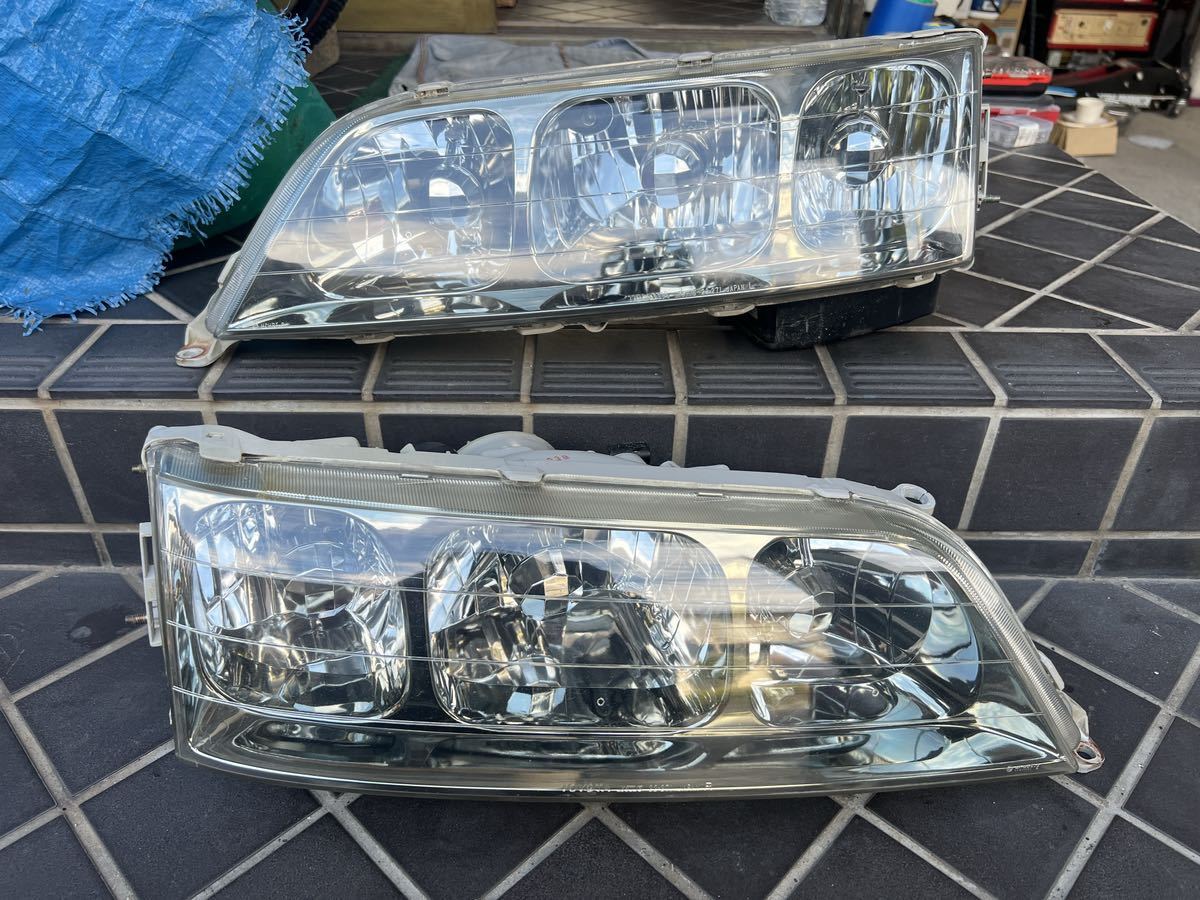 *Jzx100 マーク2 トヨタ　ツアラーV H11 後期　ヘッドライト純正　HID 右左セット．Koito 22-271_画像1