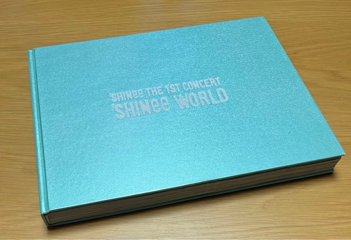 シャイニー/SHINee WORLD THE 1ST CONCERT DVD 写真集｜Yahoo!フリマ