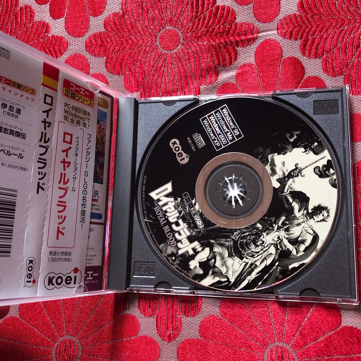 【激レア】PCゲーム ロイヤルブラッド Windows版 CDディスク コーエー 激レア】PCゲーム ロイヤルブラッド Windows版 CDディスク コーエー