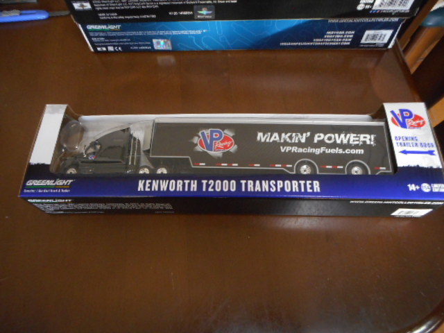 ★★1/64 グリーンライト ケンワース T2000 VPレーシング トランスポーター Greenlight Kenworth T2000 Transporter インディ★★ _画像1