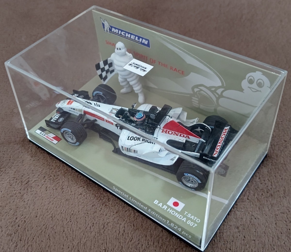 ミニチャンプス PMA 1/43 ミシュラン別注 限定1824台 B.A.R・007・ホンダ 2005 佐藤琢磨 MINICHAMPS B.A.R・HONDA 2005 TAKUMA.SATO 難有品_画像7