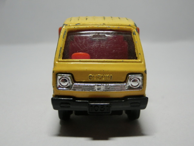 ジャンク TOMY トミー tomica トミカ No.39 SUZUKI CARRY スズキ キャリィ 家畜運搬車 豚欠品 車体のみ 箱無 日本製 当時物 絶版品 現状品_画像8