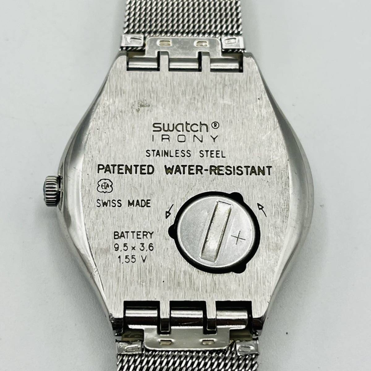 153 swatch スウォッチ IRONY アイロニー 腕時計 時計 クオーツ クォーツ カレンダー 曜日 ブルー文字盤 TI_画像4