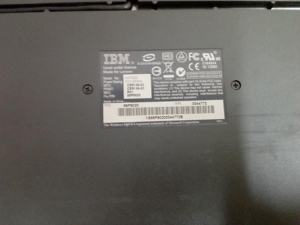 (2722560) IBM キーボード KUF0452　MacBook Air (13インチ, Late 2010)　L型 45W MagSafe AC アダプタ　ジャンク_画像3