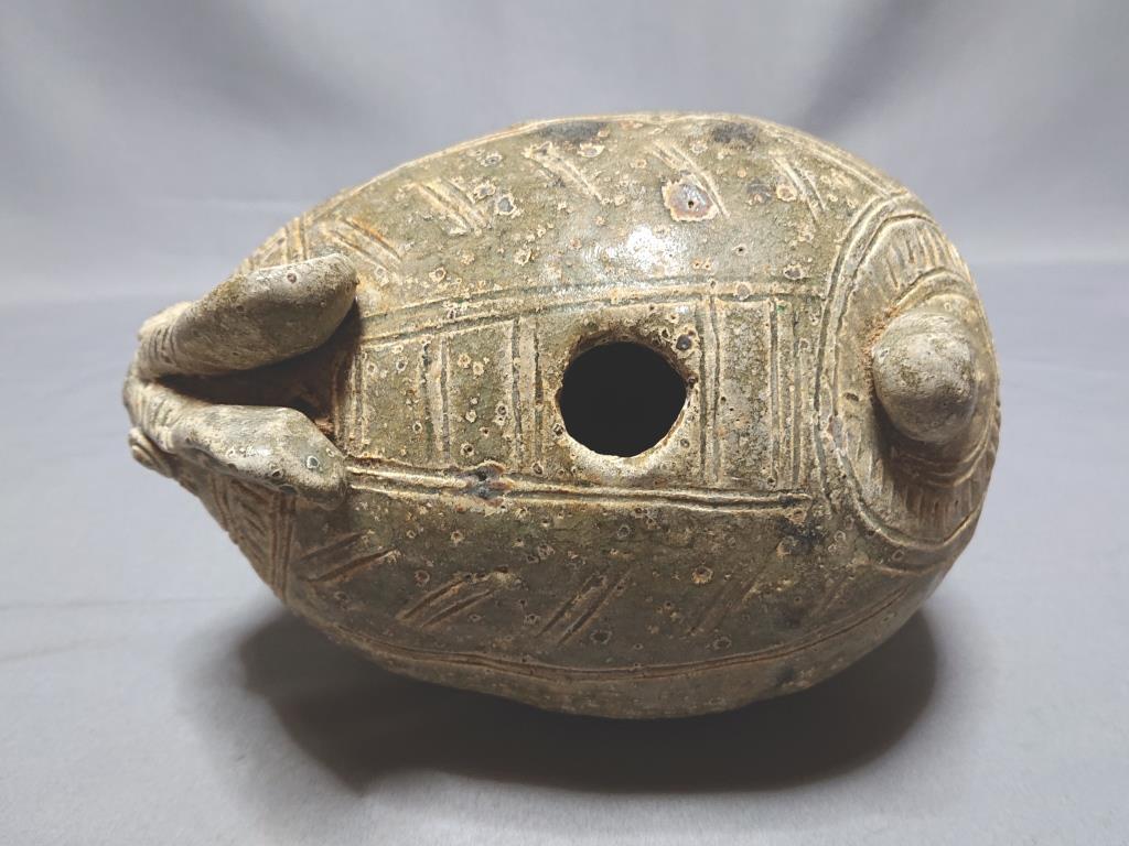 コレクター収集品　クメール　青磁兎型　石灰壺　12～13世紀_画像9