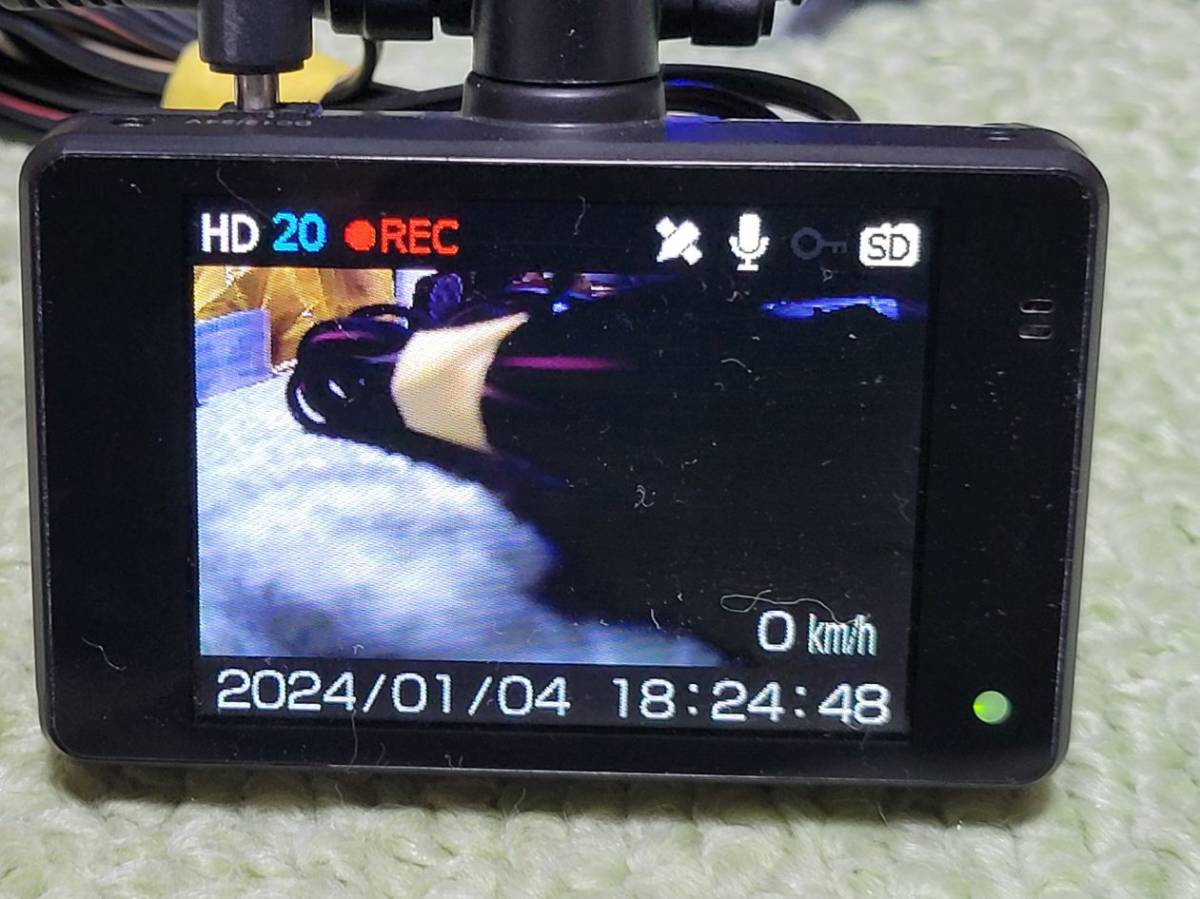 ■コムテック GPS搭載 高性能ドライブレコーダー HDR-202G 超コンパクト＆2.7インチ大画面液晶 駐車監視機能対応 安心の日本製■_画像2