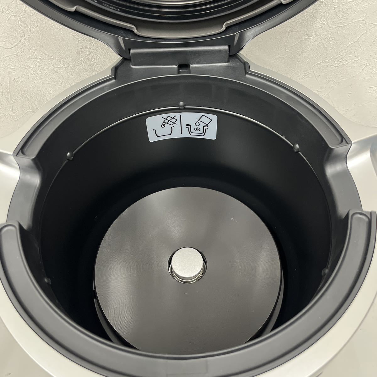 ①T-falti fur ru electric pressure cooker 6L Cook four mi- black CY8718JP