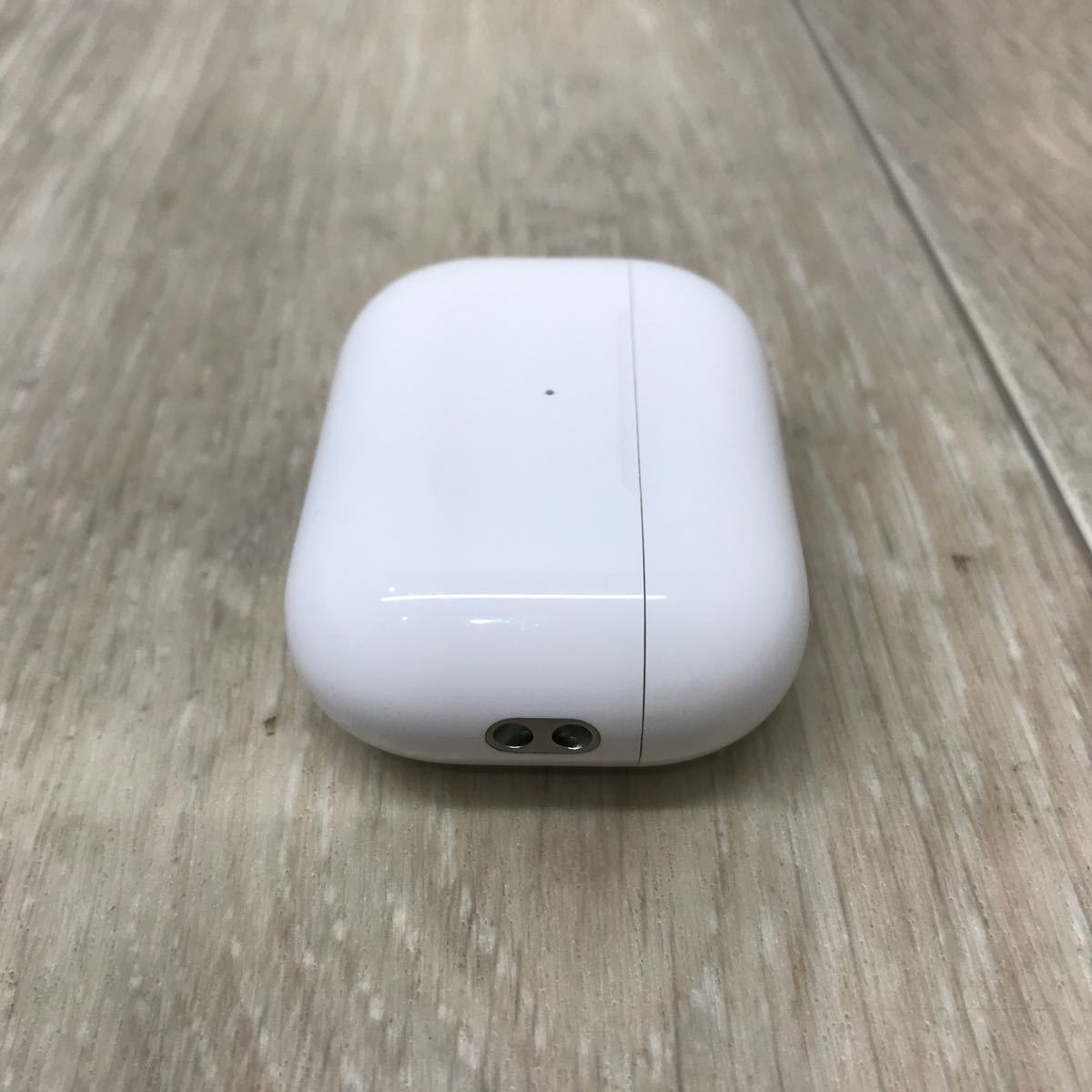 164 D 1円〜 AirPods Pro MQD83J/A 2nd 第2世代 ライトニング エアポッズ プロ ワイヤレス イヤホン Apple アップル 中古 ジャンク_画像3