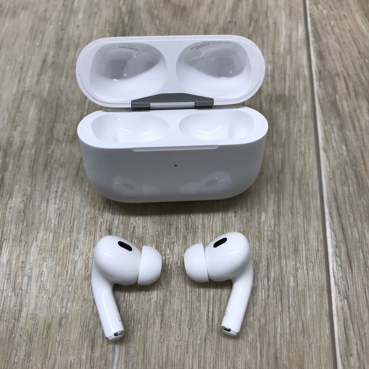 164 D 1円〜 AirPods Pro MQD83J/A 2nd 第2世代 ライトニング エアポッズ プロ ワイヤレス イヤホン Apple アップル 中古 ジャンク_画像2