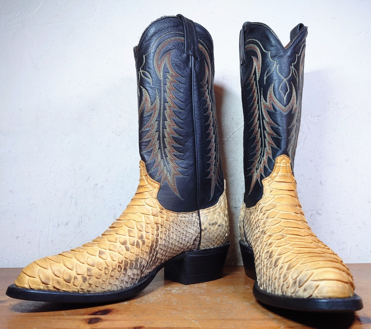 [ ultimate beautiful goods / python leather ]USA made TonyLama/ Tony Lama kau Boy western boots 71/2EE 25.5-26cm corresponding tea /ru Casey rios of mercedes