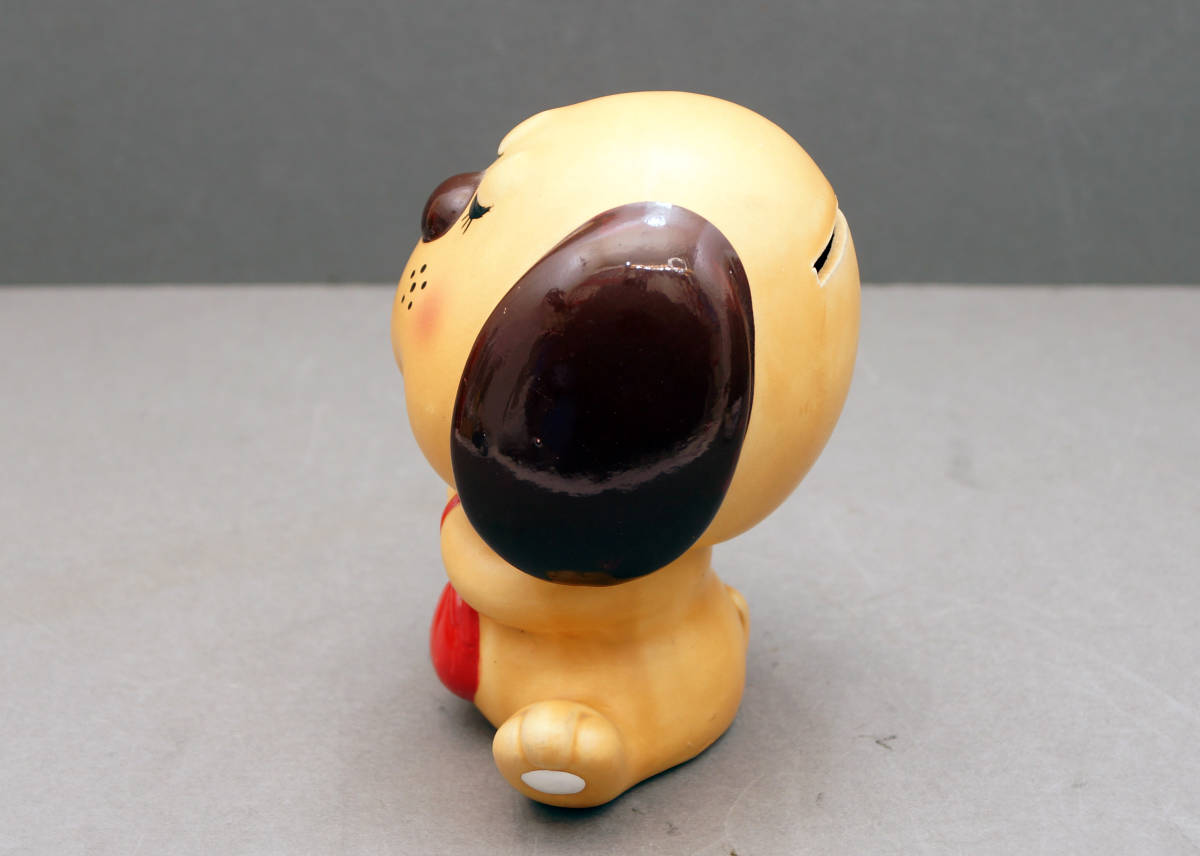昭和レトロ ファンシー雑貨　陶器製　がま口を持った犬の貯金箱_画像5