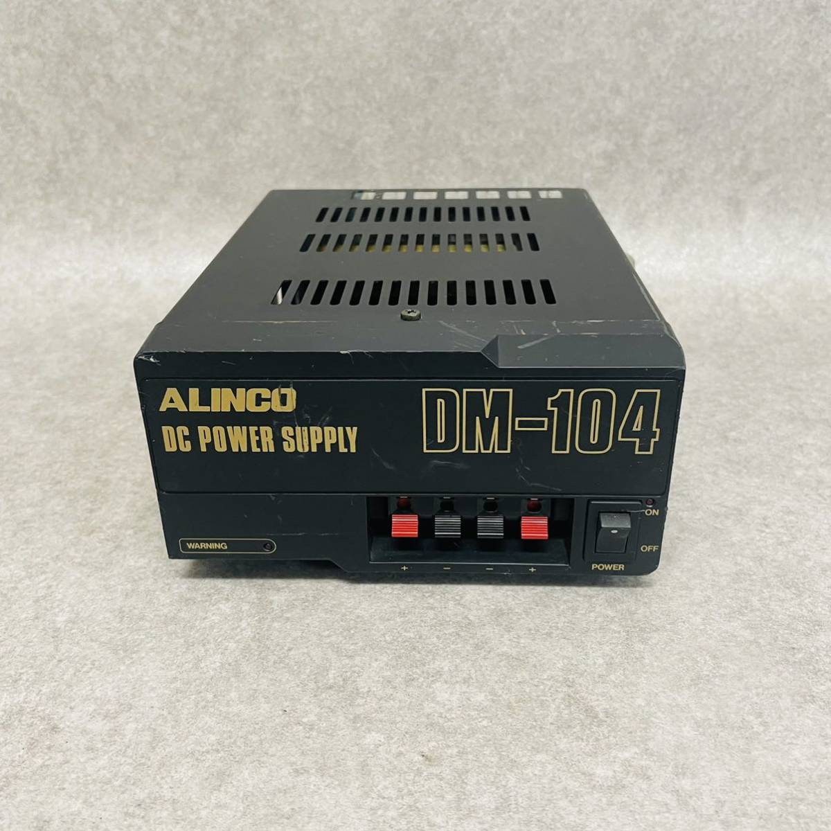 B3010)ALINCO стабилизированный источник питания DM-104 Alinco текущее состояние товар 