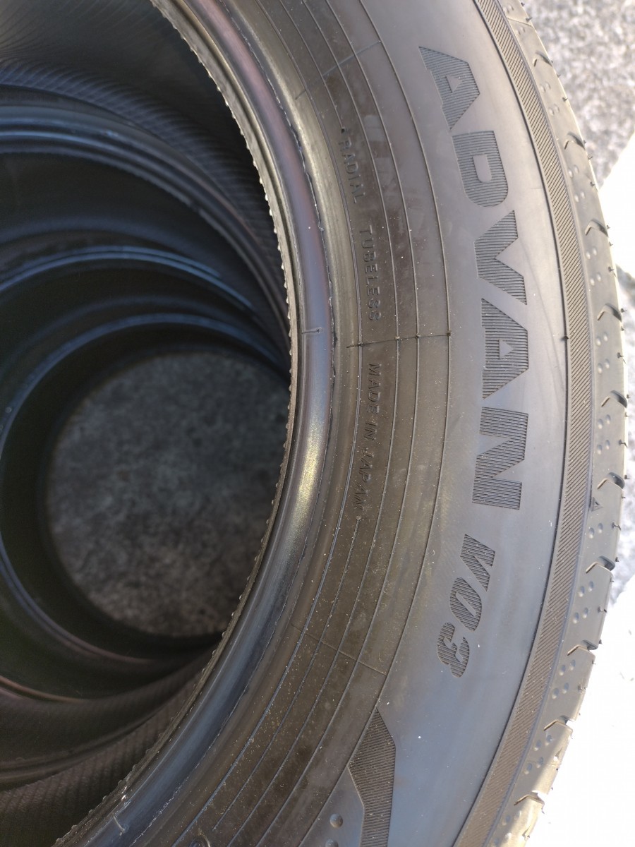 トヨタ　アルファード新車外しタイヤ　ヨコハマタイヤ　アドバンV03 225/60R18 2023年製造　4本セット_画像2