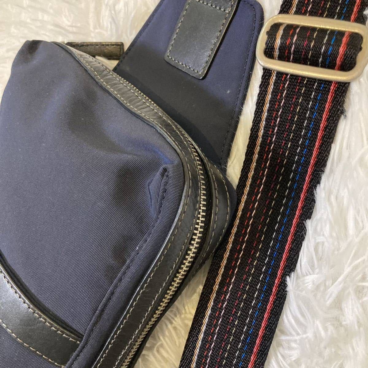 1円 【極美品】Paul Smith ポールスミス ボディバッグ ショルダーバッグ ネイビー レザー 本革 ナイロン マルチカラー マルチストライプ_画像3