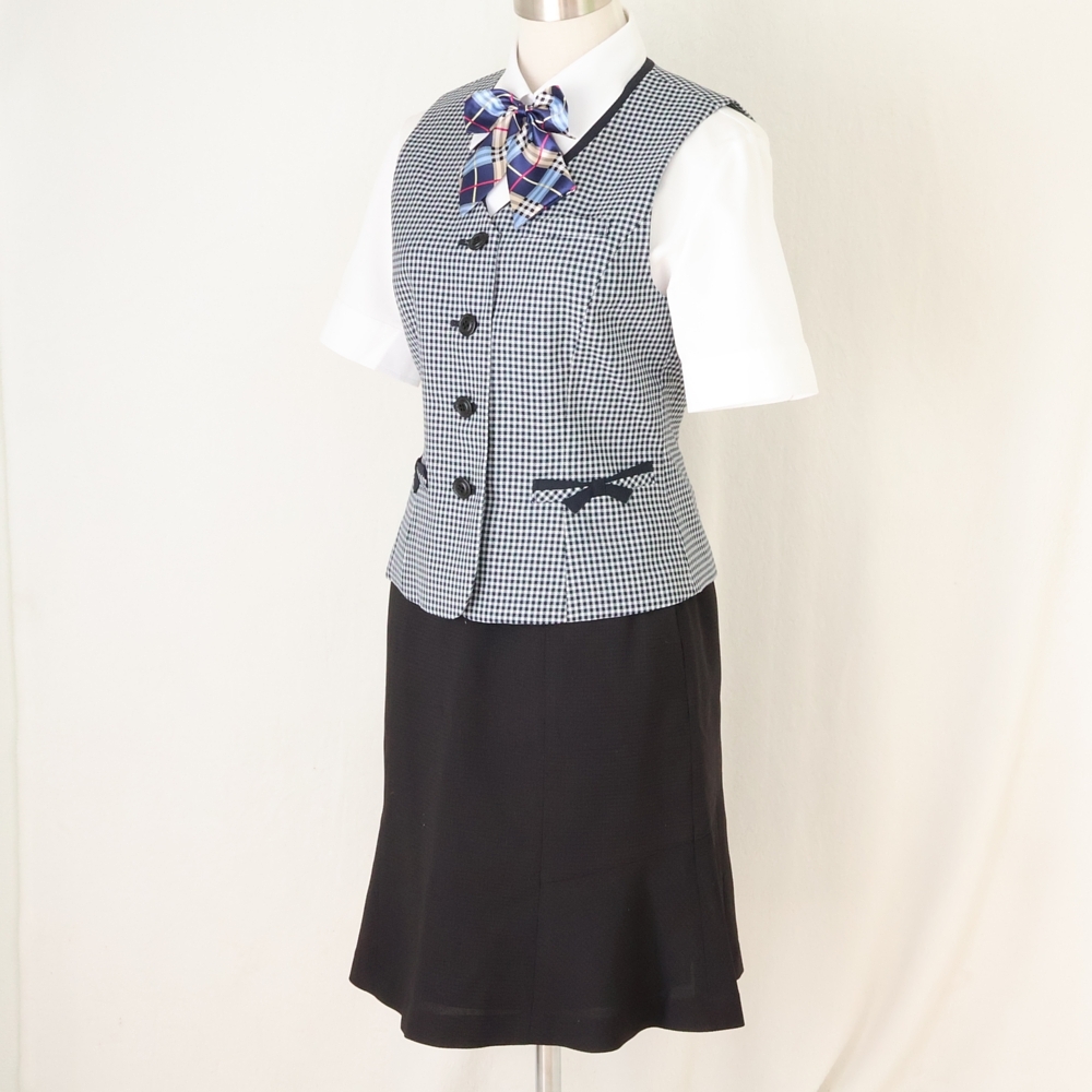 9号 SERELY チェック柄 中古◆ OL制服 / 事務服 ◆ ベスト,スカート(お任せ) セット,中古ブラウス,新品リボンのオマケ付_画像3