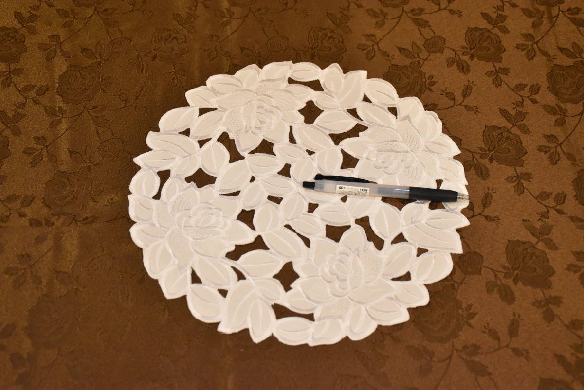 M-LA19-1* conditions attaching free shipping . have!doi Lee * approximately diameter 29.* white * flower * round * multi mat * brilliant * embroidery * lustre * brilliant * rug 