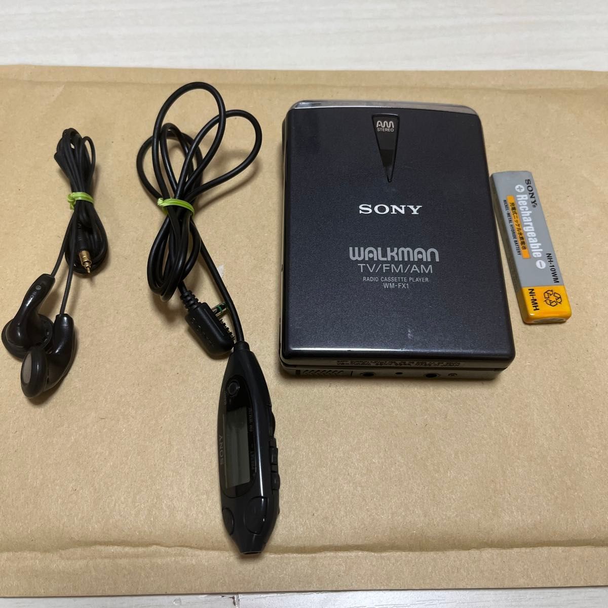 SONY WALKMAN ポータブルカセットプレーヤー ジャンク品 部品 SONY WALKMAN ポータブルカセットプレーヤー ジャンク品 部品